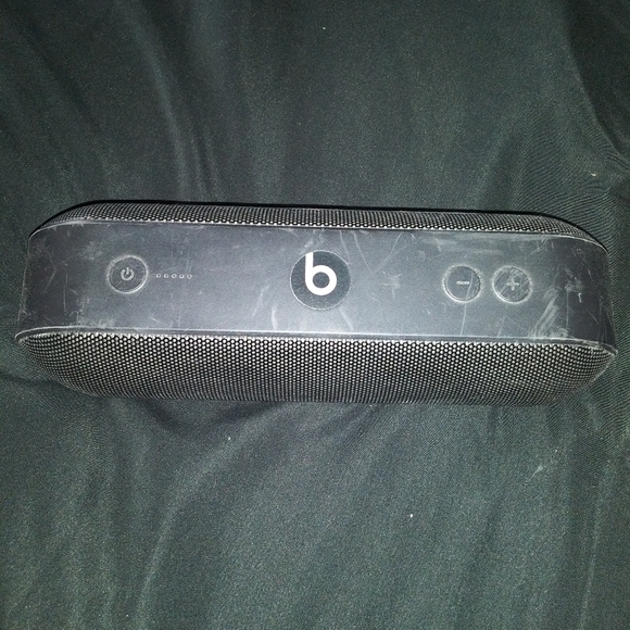 Beats portable speaker - Picture 4 of 4